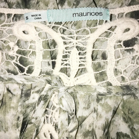 Maurice’s small sheer boho crochet blouse - Picture 7 of 7